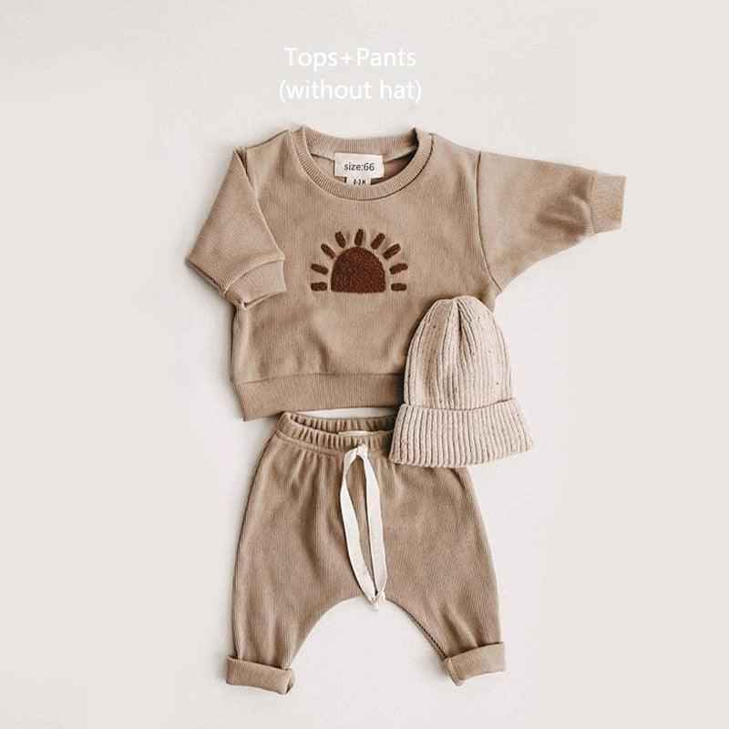 Conjunto primavera-verão infantil